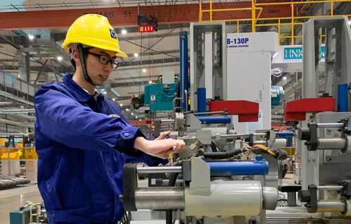 奮進新征程 建功新時代 我們的新時代︱ 我們是數字時代智能制造的先行者